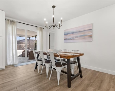 13923 Brewster Drive - Photo Thumbnail 16