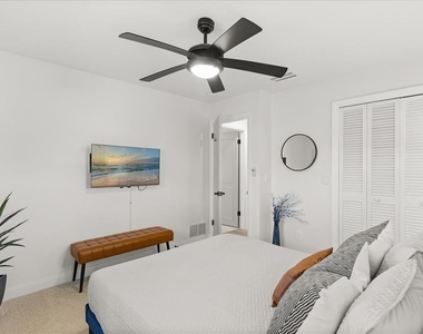 13923 Brewster Drive - Photo Thumbnail 23