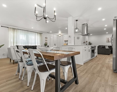 13923 Brewster Drive - Photo Thumbnail 17