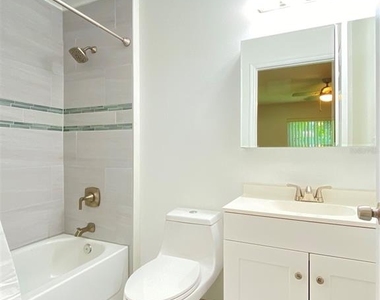 13724 Riverpath Grove Drive - Photo Thumbnail 11