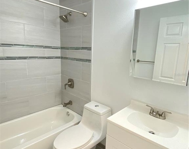 13724 Riverpath Grove Drive - Photo Thumbnail 14