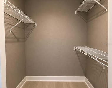 5124 Conroy Road - Photo Thumbnail 24