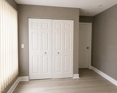 5124 Conroy Road - Photo Thumbnail 8