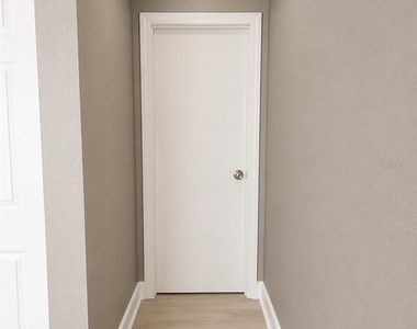 5124 Conroy Road - Photo Thumbnail 10