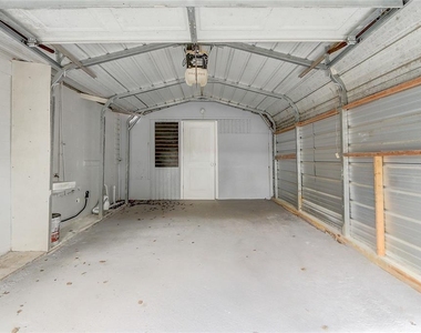 1129 Ne 12th Street - Photo Thumbnail 29