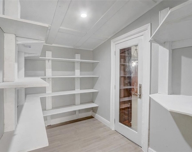 1129 Ne 12th Street - Photo Thumbnail 16