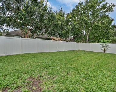12826 Woodmere Close Dr - Photo Thumbnail 40