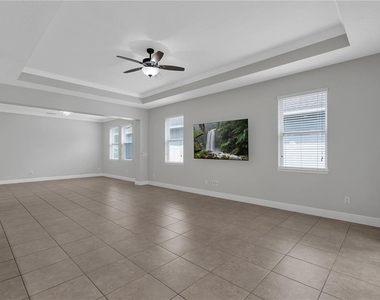 12826 Woodmere Close Dr - Photo Thumbnail 23
