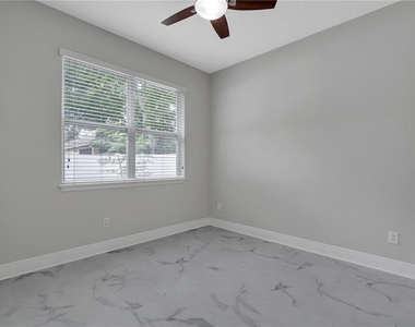 12826 Woodmere Close Dr - Photo Thumbnail 27