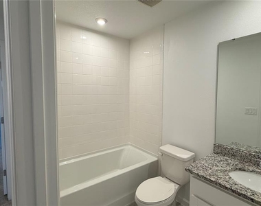 1155 Boardwalk Place Place - Photo Thumbnail 30