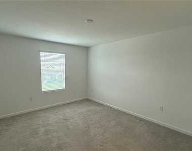 1155 Boardwalk Place Place - Photo Thumbnail 42