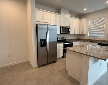 1155 Boardwalk Place Place - Photo Thumbnail 14