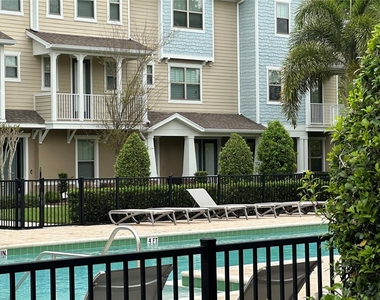 527 Piazza Point - Photo Thumbnail 75