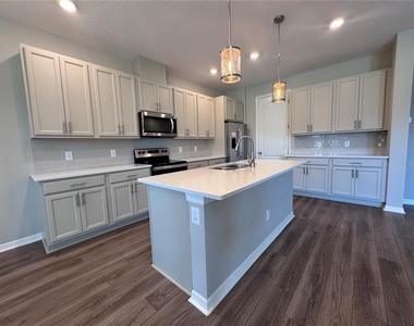 2518 Cagliari Lane - Photo Thumbnail 9