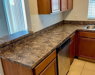 1131 Long Oak Way - Photo Thumbnail 6