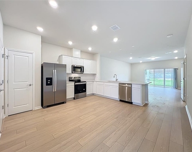 431 Meadowland Point - Photo Thumbnail 5