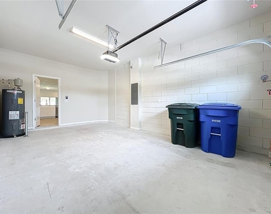 431 Meadowland Point - Photo Thumbnail 43