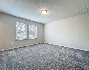 431 Meadowland Point - Photo Thumbnail 33