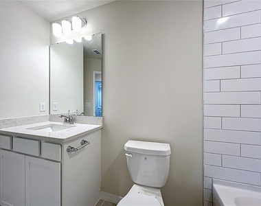 431 Meadowland Point - Photo Thumbnail 29