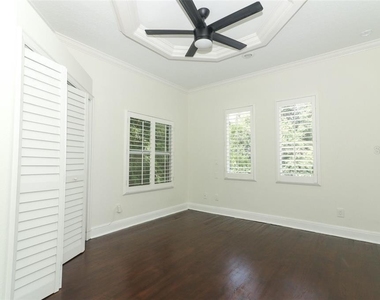 1442 Palm Avenue - Photo Thumbnail 10