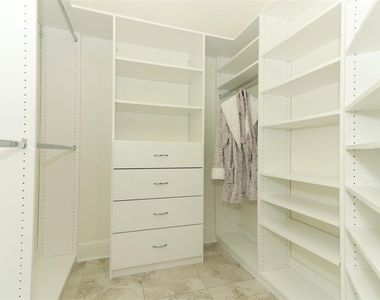 1442 Palm Avenue - Photo Thumbnail 13