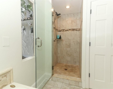 1442 Palm Avenue - Photo Thumbnail 14