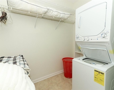 1442 Palm Avenue - Photo Thumbnail 2