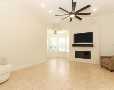 1442 Palm Avenue - Photo Thumbnail 22