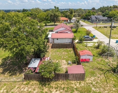 916 Cohassett Avenue - Photo Thumbnail 21
