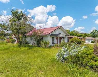 916 Cohassett Avenue - Photo Thumbnail 15