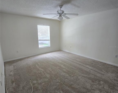 3127 Valley Vista Circle - Photo Thumbnail 7