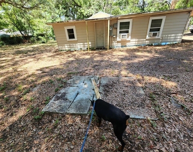 1623 Se 3 Avenue - Photo Thumbnail 5