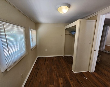 1623 Se 3 Avenue - Photo Thumbnail 33