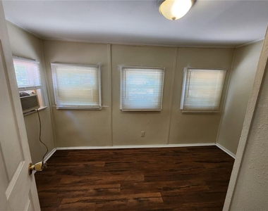 1623 Se 3 Avenue - Photo Thumbnail 32