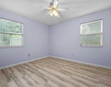 4219 Nw 30th Terrace - Photo Thumbnail 13