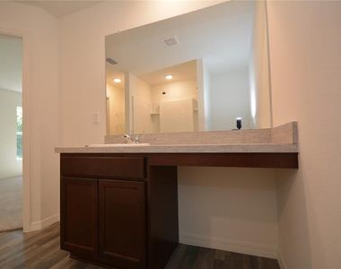 93 Panorama Drive - Photo Thumbnail 22