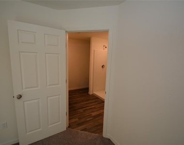 93 Panorama Drive - Photo Thumbnail 19