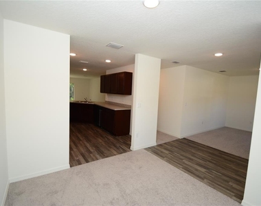 93 Panorama Drive - Photo Thumbnail 5