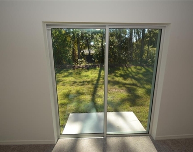93 Panorama Drive - Photo Thumbnail 15