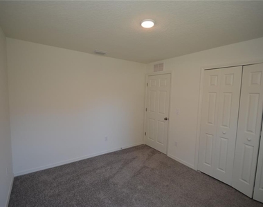 93 Panorama Drive - Photo Thumbnail 28