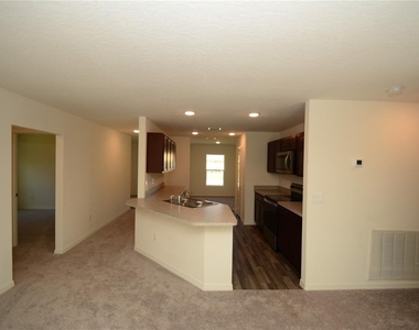 93 Panorama Drive - Photo Thumbnail 7