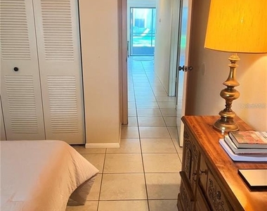 310 Palm Coast Parkway Ne - Photo Thumbnail 15