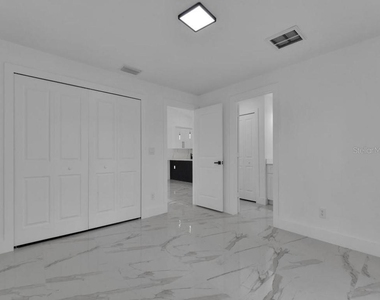 4745 13th Street Sw - Photo Thumbnail 14