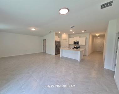 23234 Alaska Avenue - Photo Thumbnail 6