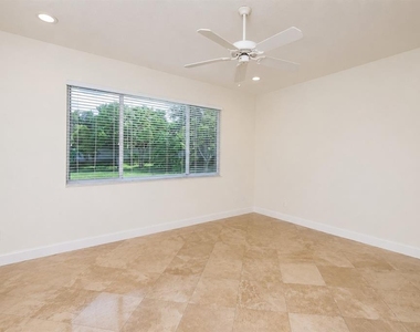 6945 74th Street Circle E - Photo Thumbnail 16