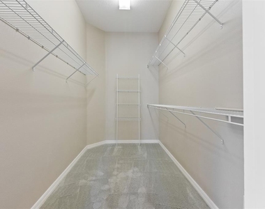 12150 Maple Ridge Drive - Photo Thumbnail 13