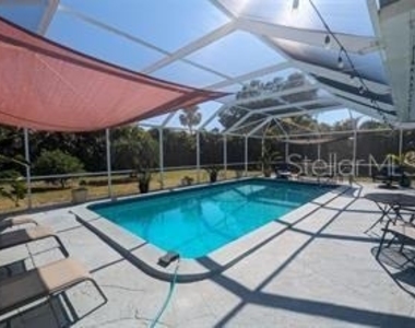 3070 Gulf Gate Drive - Photo Thumbnail 15