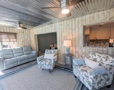 3070 Gulf Gate Drive - Photo Thumbnail 7