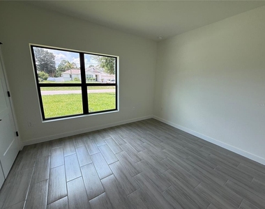 3764 Cinderella Road - Photo Thumbnail 18