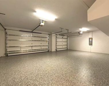 1047 Waterline Court - Photo Thumbnail 35